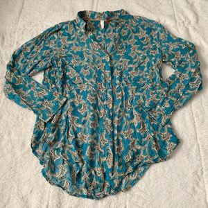 Anthropologie Pilcro Leilani Tunic Paisley Soft Button Down Top Blouse